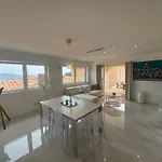 Villa Azzurra *