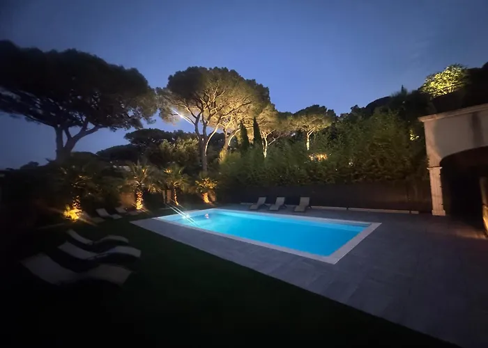 Azzurra Villa *